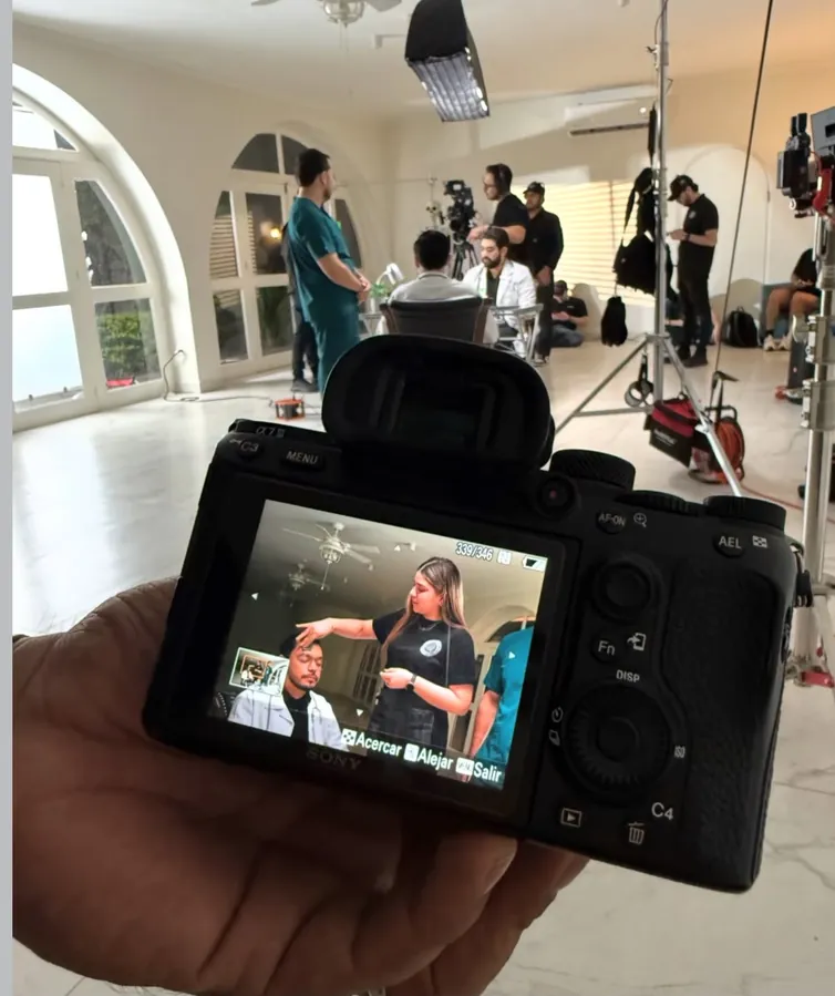 Set de grabación, Kislev Makeup