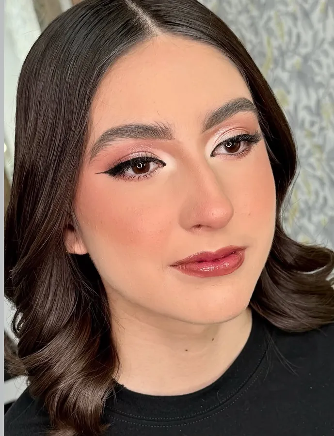 Maquillaje de XV años con glitter